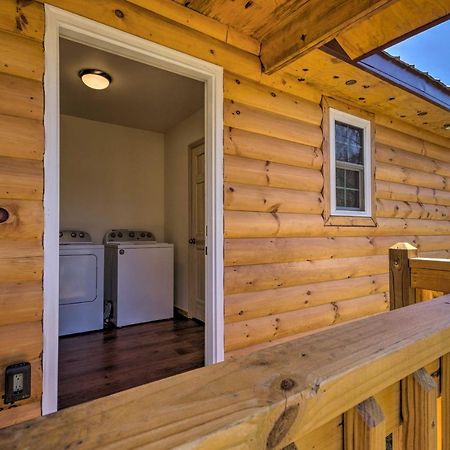 Bears Den Cabin With Porch About 5 Mi To Bryson City! Exterior foto