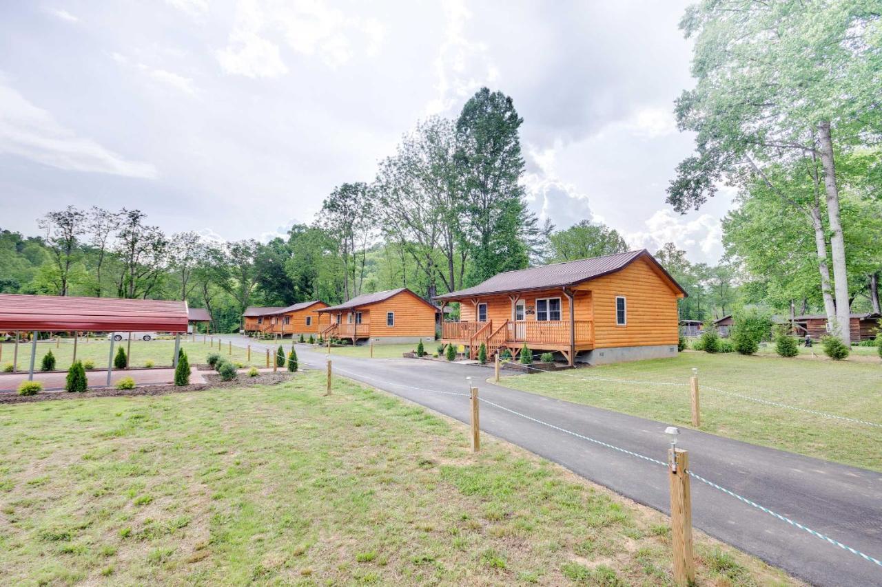 Bears Den Cabin With Porch About 5 Mi To Bryson City! Exterior foto